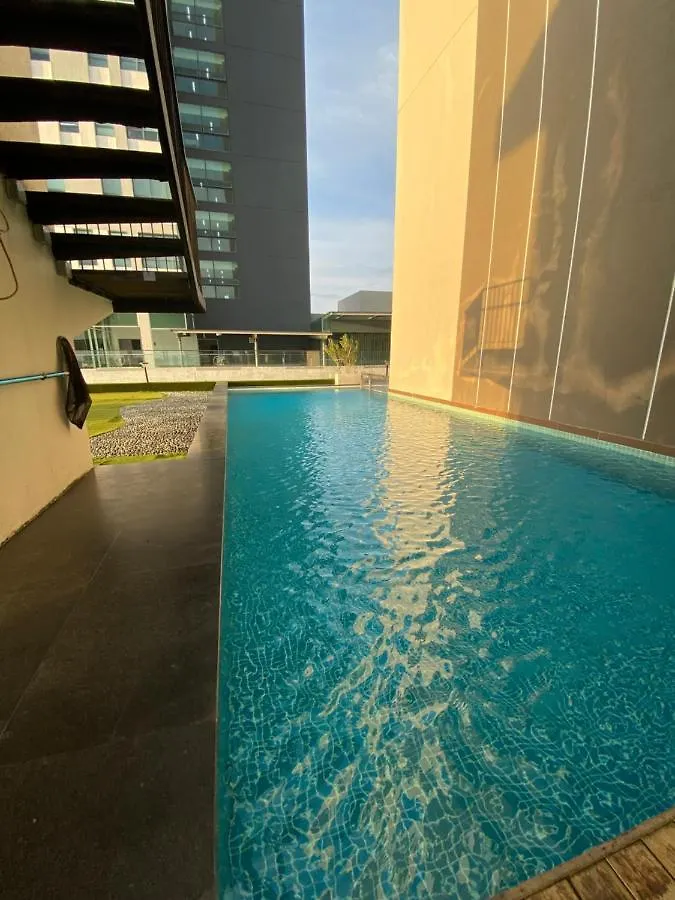 Poolside Suite - Amanjiwa 99 Residences Malacca アパート