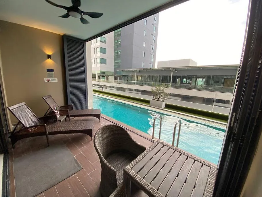 Poolside Suite - Amanjiwa 99 Residences Malacca アパート